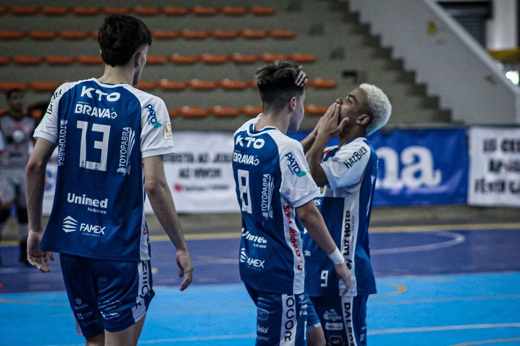 Pato Futsal estreia vitória na Taça Brasil Sub 18 Pato Futsal